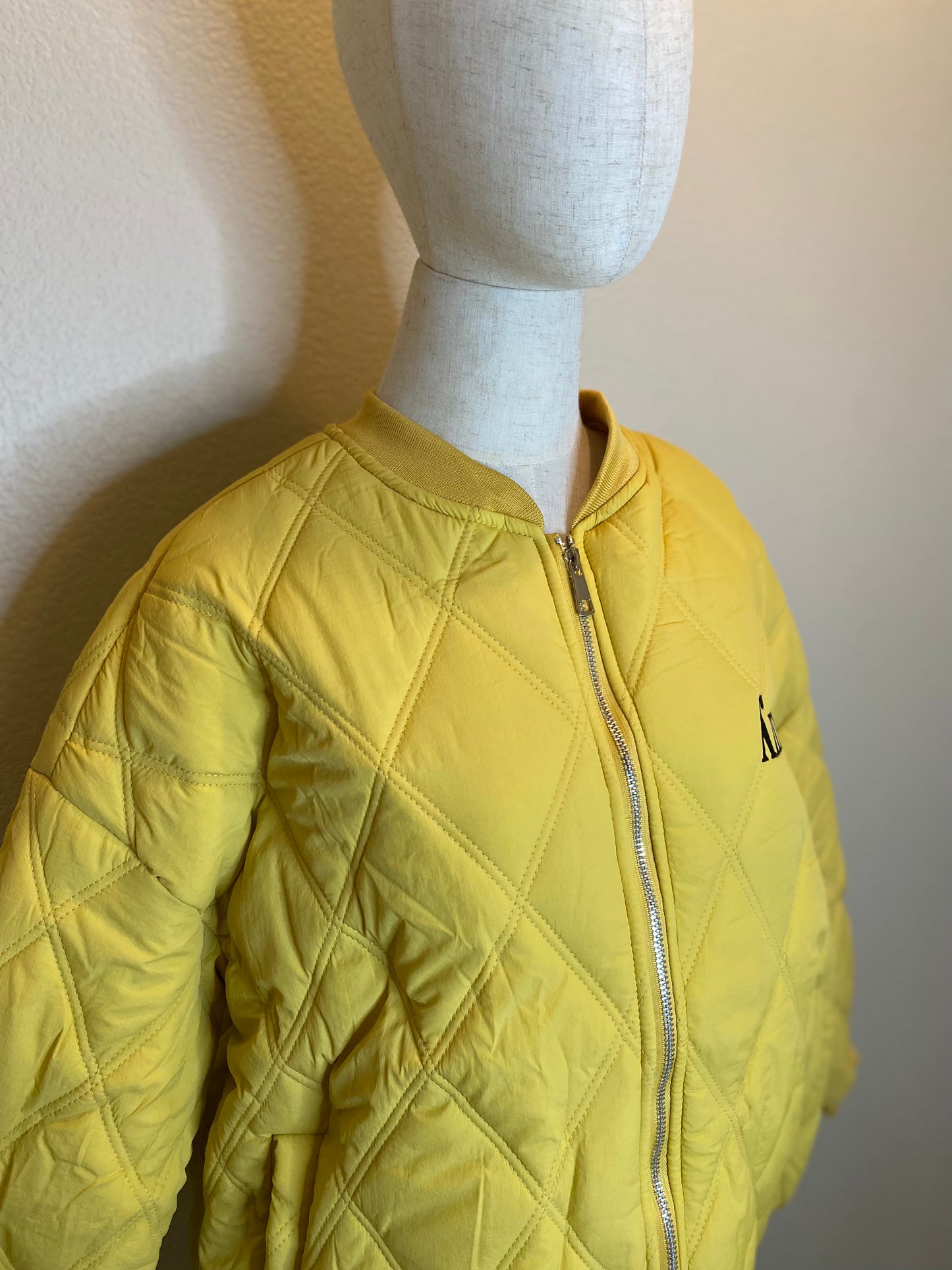 yellow jacket