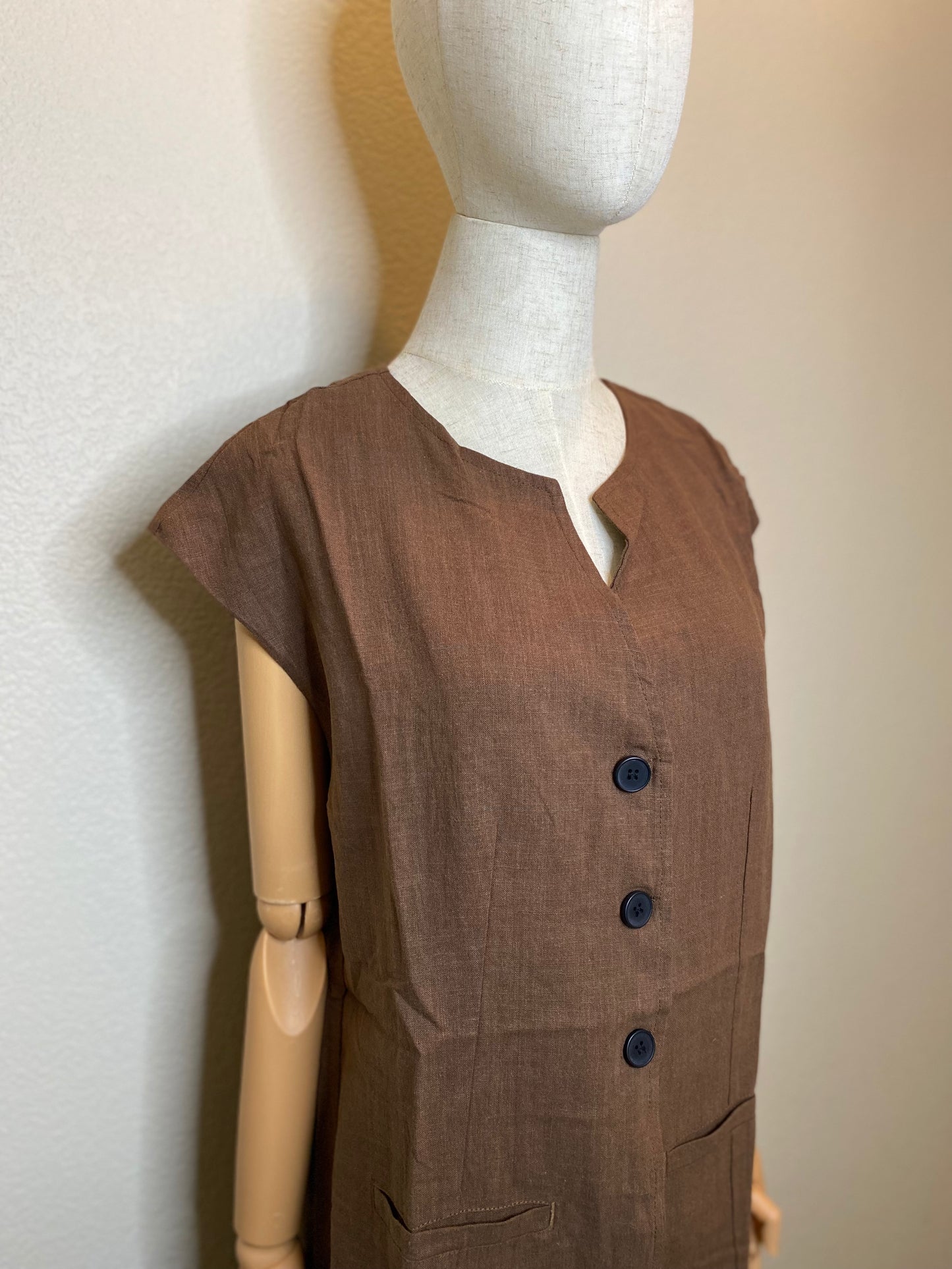 brown sleeveless top