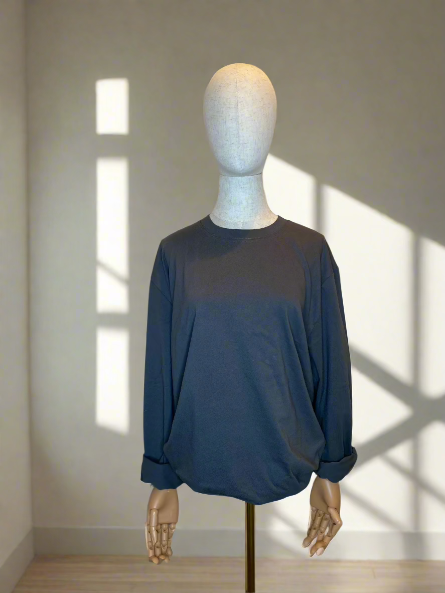 grey shirt 